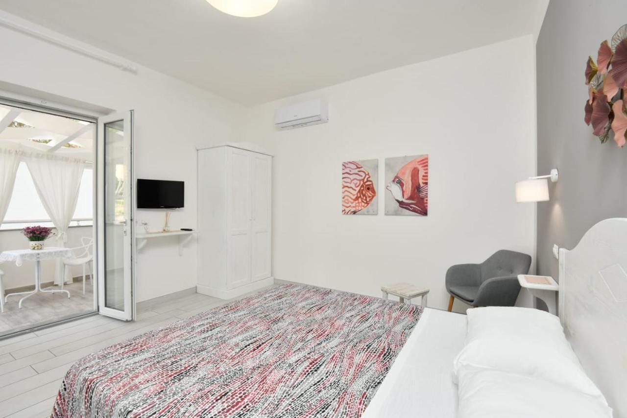 B&B Incentro Santa Maria di Castellabate Bagian luar foto